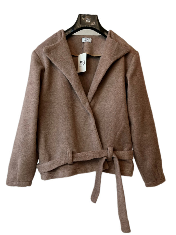 بافت نرم و پشمی پارچه فوتر سموری در کت کراپ